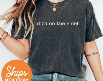 Camiseta "Me quedo con el jefe", Camiseta "Esposa de bombero", Camiseta "Esposa de policía", Camiseta "Novia de bombero", Jefe de bomberos, Jefe de policía