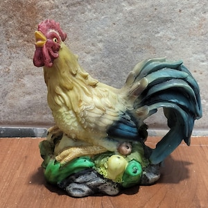 Vintage Chicken Rooster Figurine Home Decor