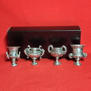 Miniature Fine Pewter Classic Urnen Platzkartenhalter 1997 4er Set
