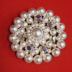 VTG Faux Pearl Aurora Borealis Cluster Brooch Round Pin Marked Japan