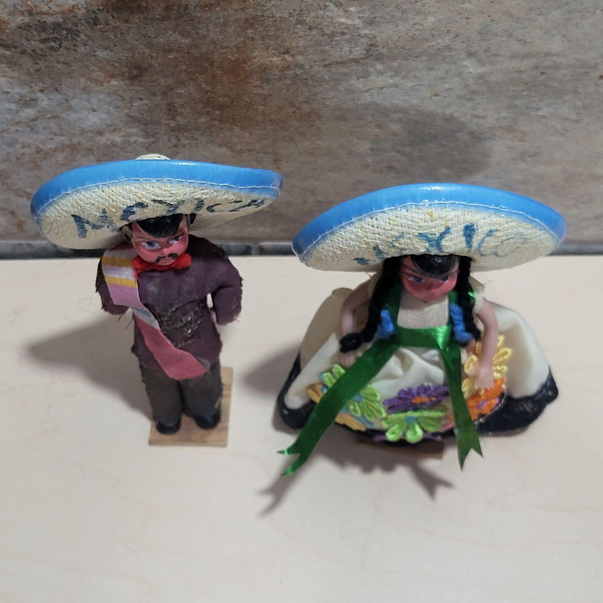 メキシコのお土産人形 ソンブレロ 男性 女性 木製ベーススタンド 民芸