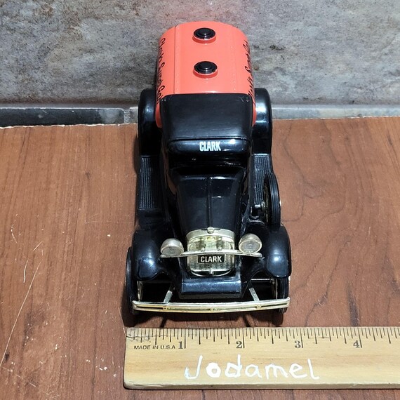 Ford 1930s Model A Tanker Clark Lockable Metal Vehicle Coin Bank 1