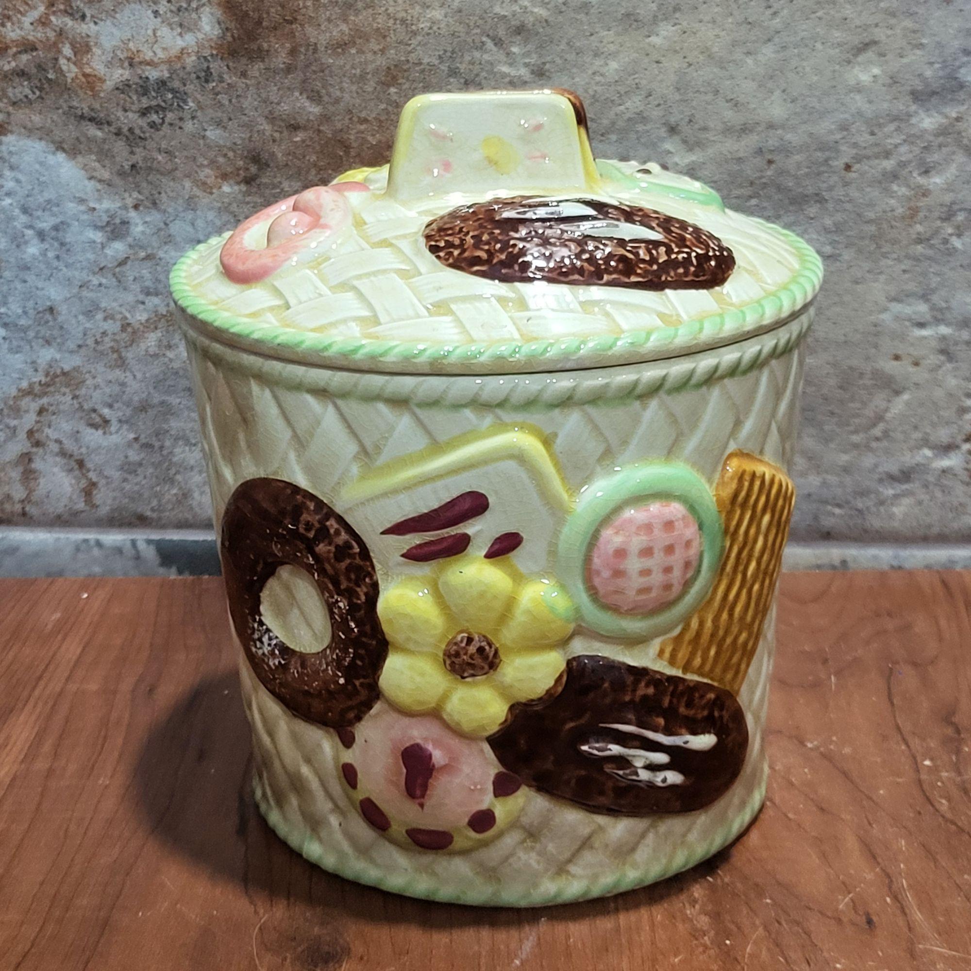 Vintage Cookie Jar Basket Weave Raised Cookies Biscuits Green Trim