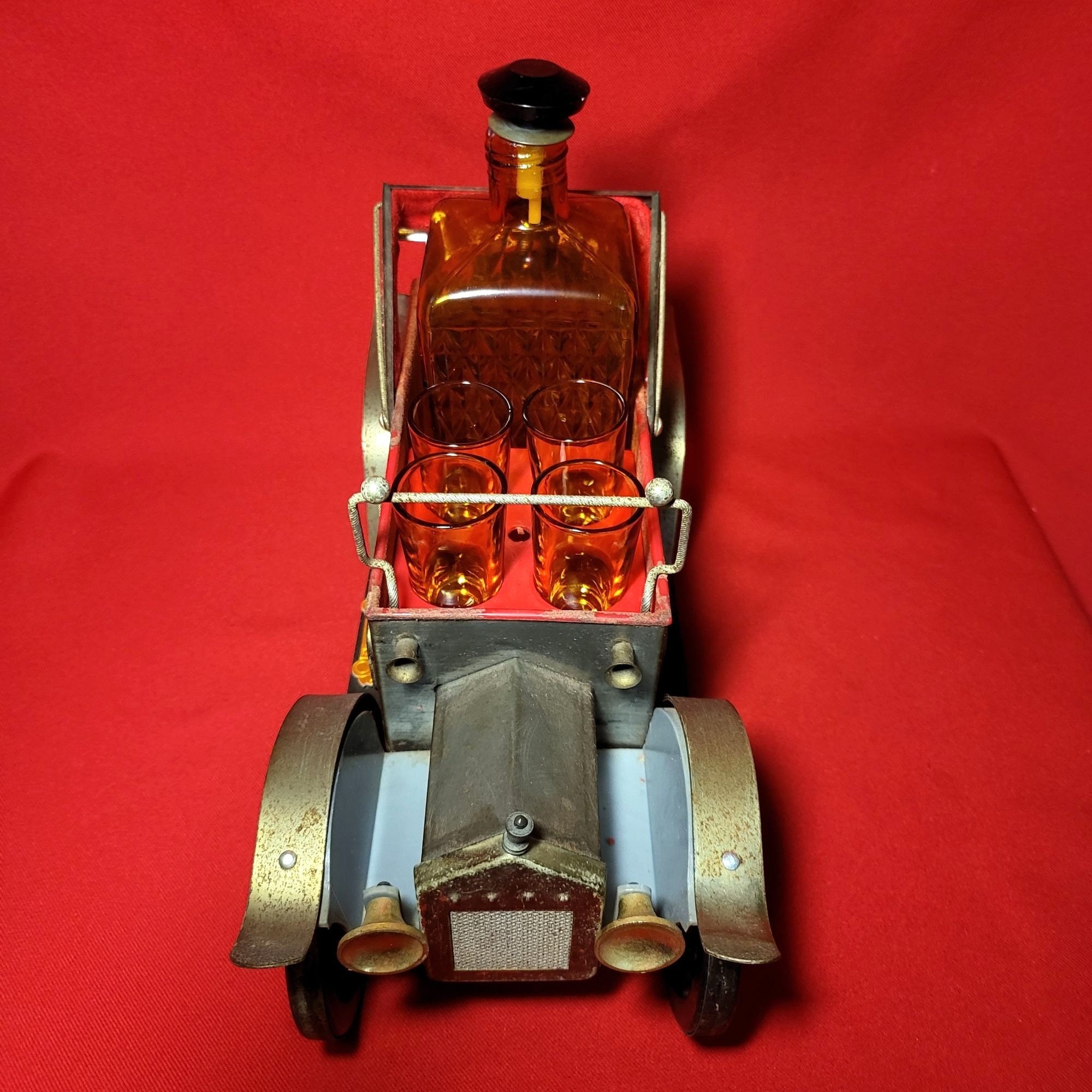 Vintage Liquor Decanter With 4 Shot Glasses Musical Vintage Etsy