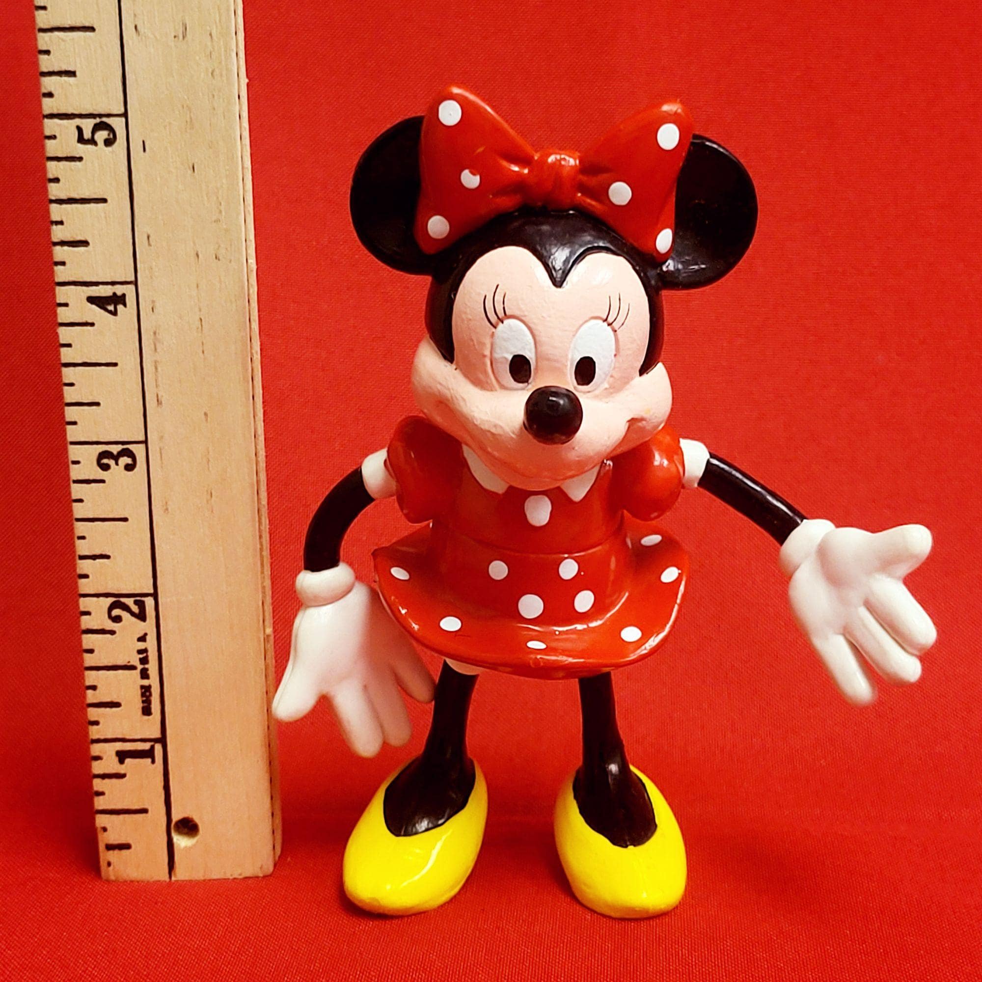 yuupon1980'DisneyVintageミニーマウス蛍光イエローオ Vintage Disney Applause Minnie Mouse Poseable Figure - Etsy
