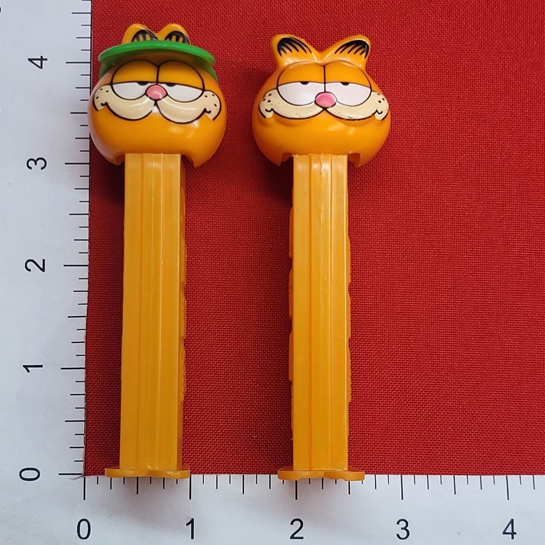 VTG Garfield Pez Dispenser Set of 2 - Etsy