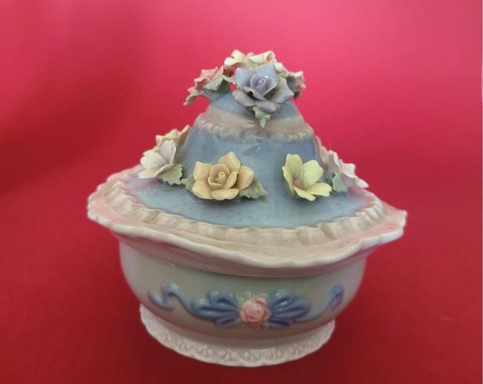 Vintage Musical Porcelain Jewelry Trinket Box