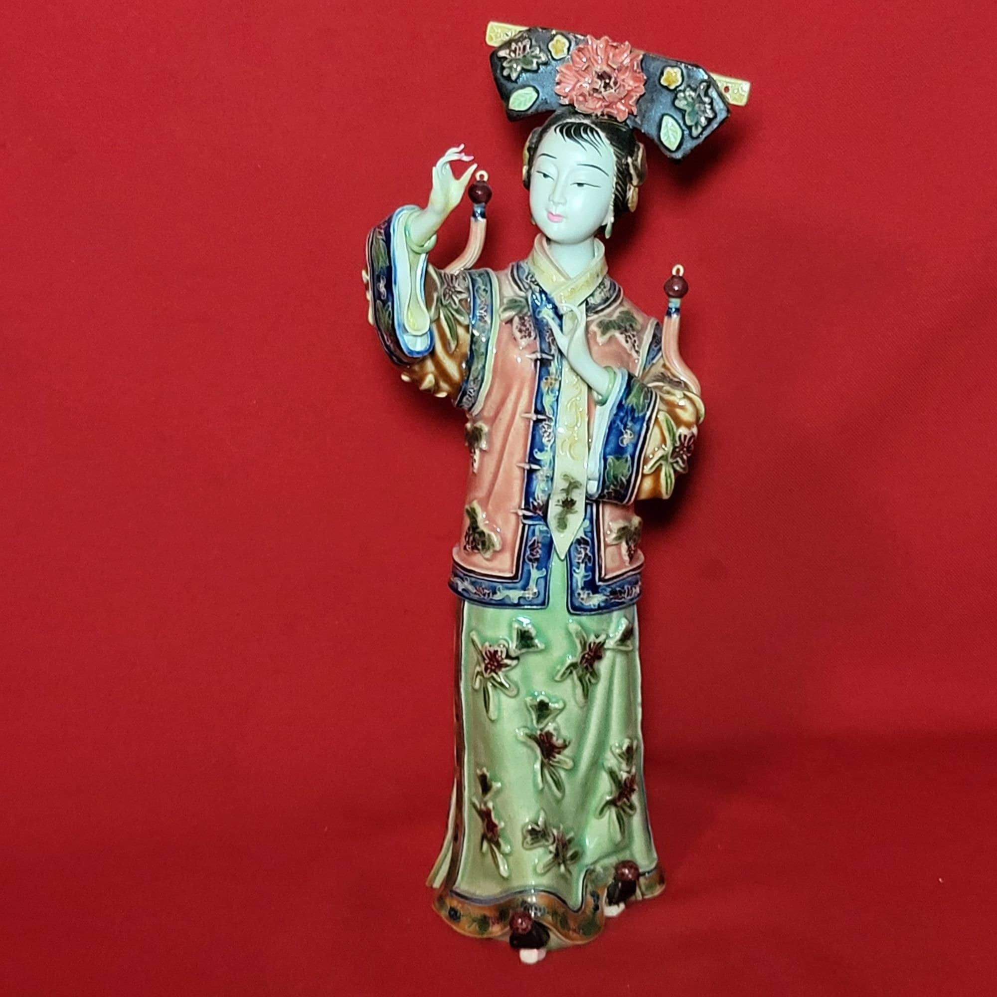 Vintage Shiwan Chinese Porcelain Art Lady Figurine Oriental Chinese