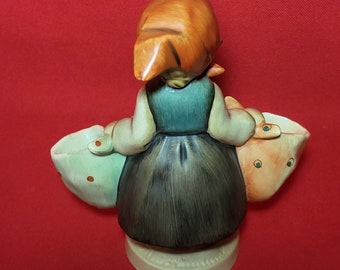 Vintage Goebel Hummel Mothers Darling Figurine Full Bee Trademark