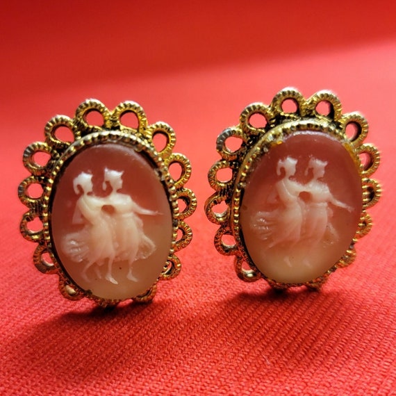 Vintage Textured Faux Cameo Clip Earrings - image 1