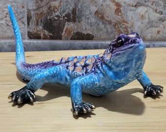 Iguana Lizard Gecko Porcelain Figurine