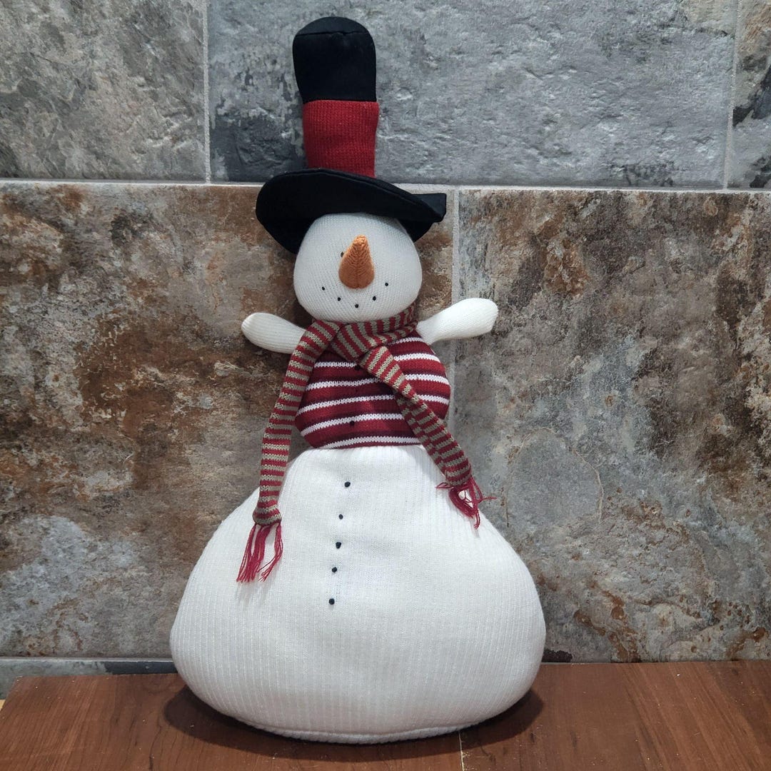 Gund Chilly Snowman Plush - 7 Inch Soft Stuffed Toy With Top Hat