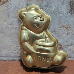 Vintage Walt Disney Wilton 1976 Gold Tone Winnie The Pooh Cake Bakvorm