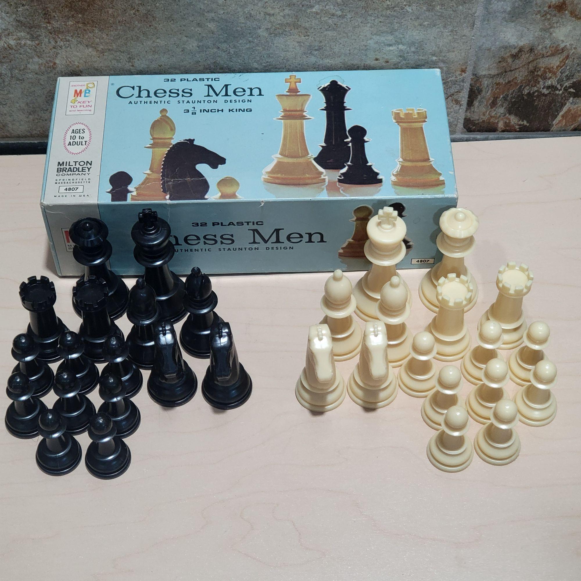 Vintage Milton Bradley 32 Plastic Chess Men Set Staunton 1969 - Etsy Vintage Milton Bradley 32 Plastic Chess Men Set Staunton 1969 - Etsy