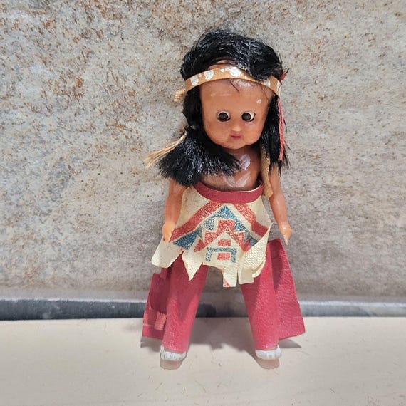 Vintage Native American Indian Doll Open Close Eyes