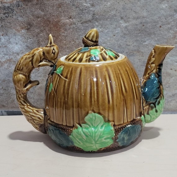 Vintage Ceramic Acorn Teapot Squirrel Handle Autumn Leaf Design - Etsy
