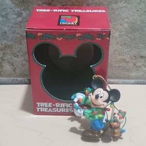 Enesco Treerific Treasures Mickey Mouse Christmas Lights Ornament