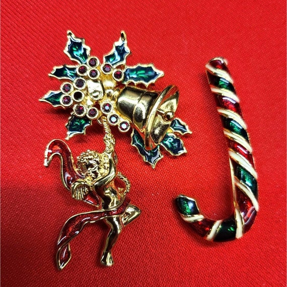 Vintage Christmas Pins/ Brooch Set of 2  Christma… - image 1