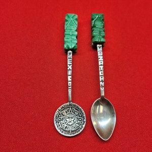 VTG Grabado Mazatlán México Plata Tono Tallado Malaquita Souvenir Cucharas Calendario Azteca