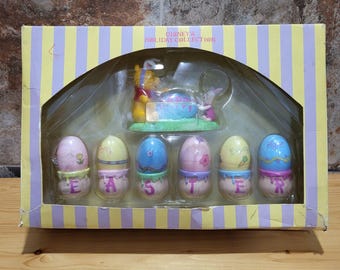 VTG Winnie the Pooh Happy Easter Disneys Holiday Collection