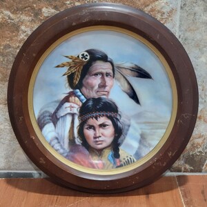 Plato de colección de la Nación Blackfoot por Perillo, Patrimonio Indígena de las Américas, 1987