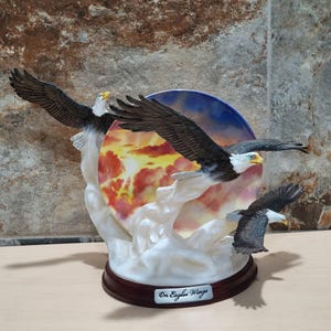 Bradford Exchange Eagles Figurine: 3D Decorative Plate,