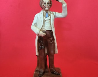 Figura de bisque de porcelana vintage Figura de médico anciano