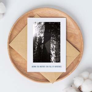 Ik wens je nog een jaar vol avonturen/originele filmfoto/verjaardagskaart/Instant Digital Download//Forest verjaardagskaart