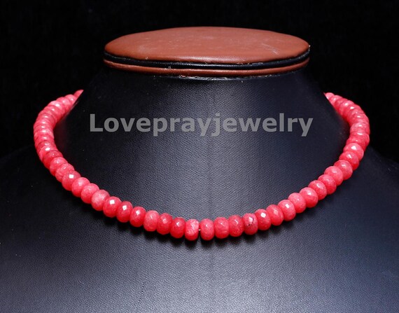 コーラルレッドクォーツネックレス：ファセットロンデルジェムストーン