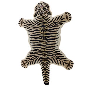 Tiger Shape Rug For Hall Way & Entry Way | Aesthetic Custom Rug | Rugs For Kids Room | Animal Theme Rug | Animal Shape Rug | Living Room Rug
