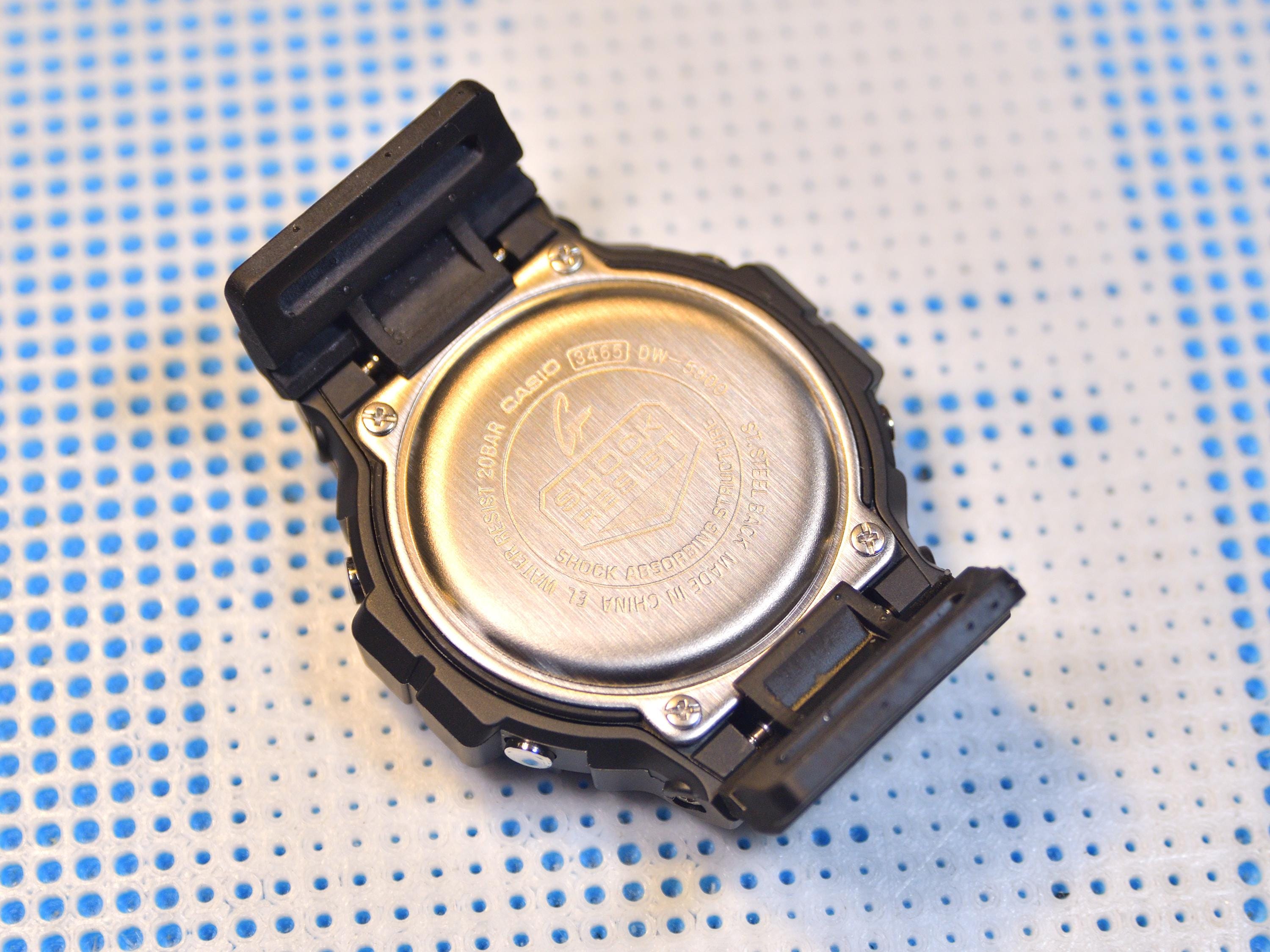 G-Shock DW5900シリーズトリプルアイ用タフレジンストラップアダプター