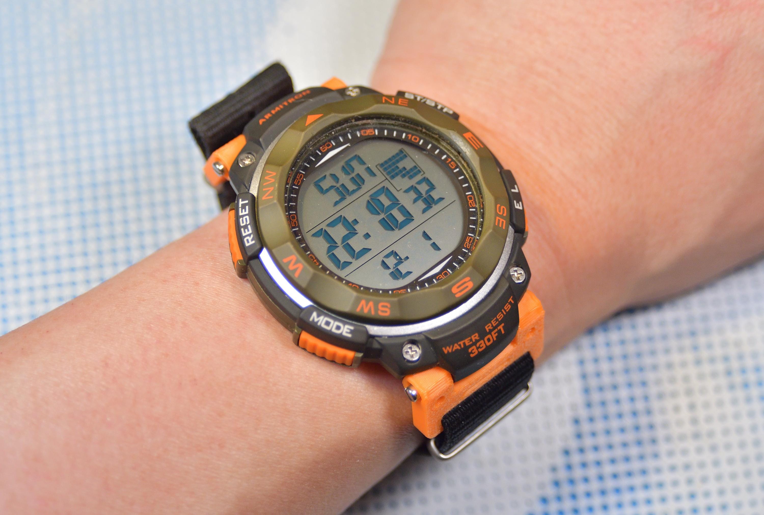Reloj Aritron Sport 408159BLK con cronógrafo y correa negra y pantalla