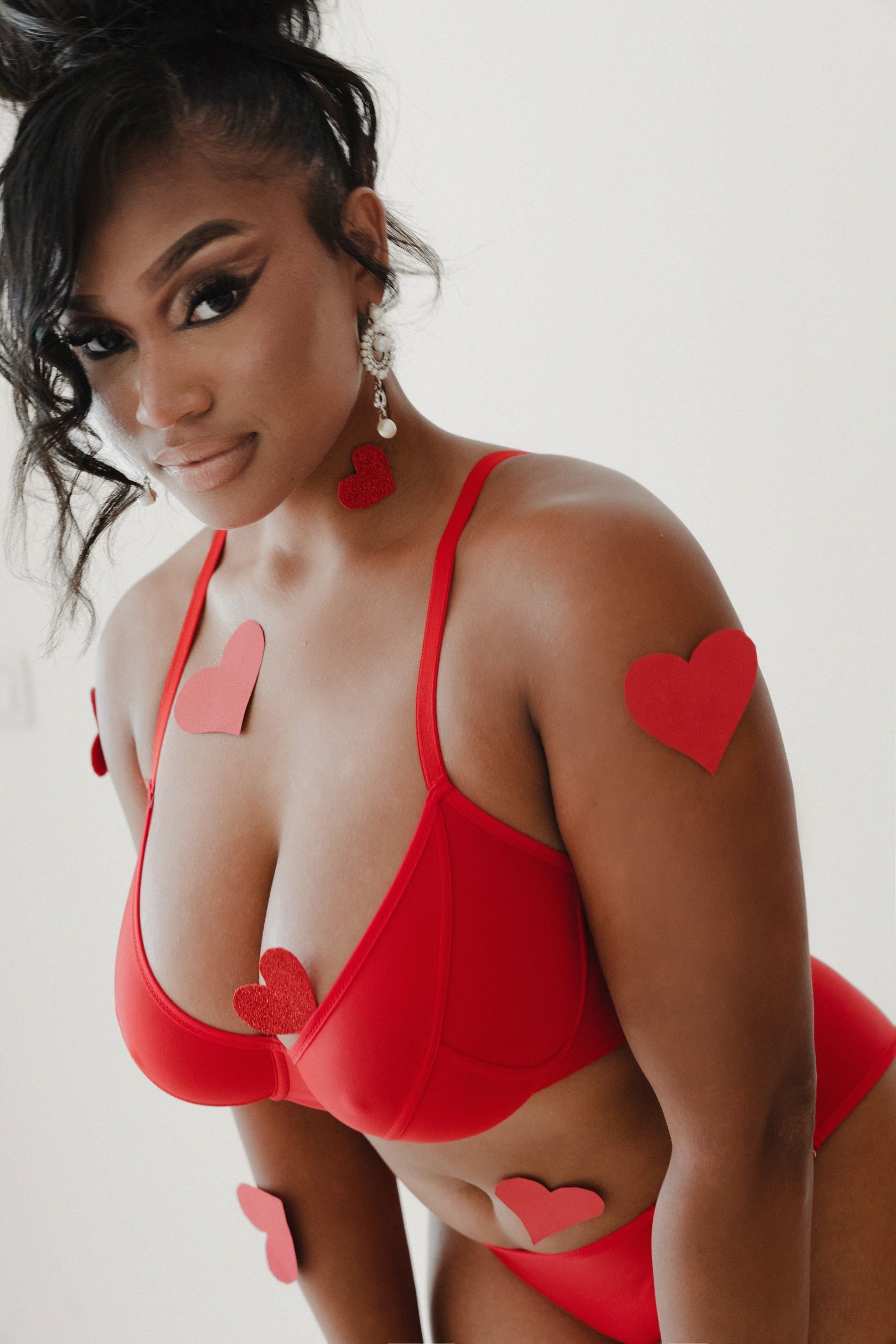 Sexy red bras online