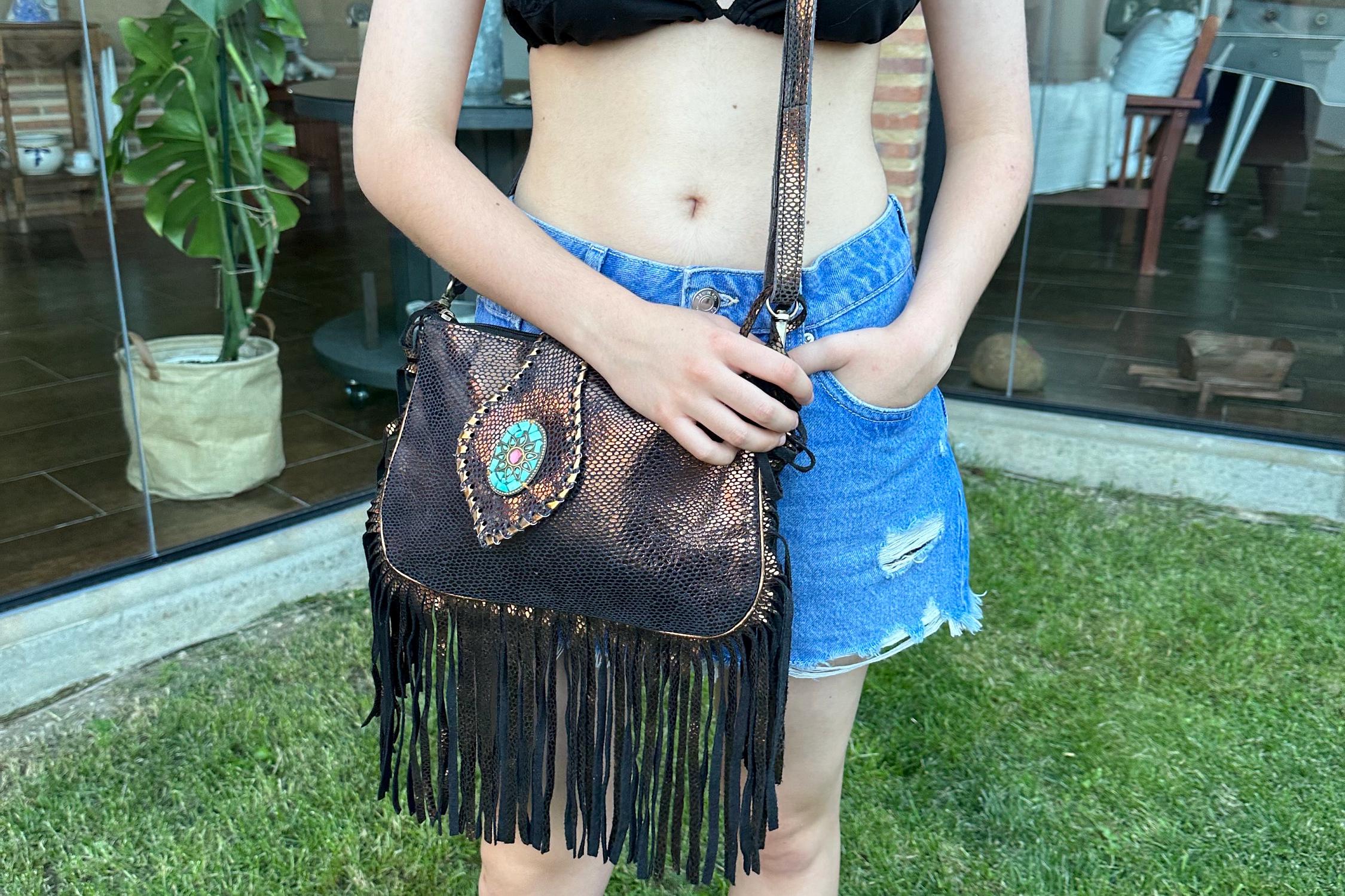 Dark Brown Genuine Cowhide Leather Crossbody Bag With Fringe Dark Brown Genuine Cowhide Leather Crossbody Bag With Fringe