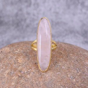 Rose Quartz Ring, Big Stone Ring, Rose Quartz Gemstone Ring, Gift for Her, Personalized Stone Ring, Birthstone Ring, Boho Ring