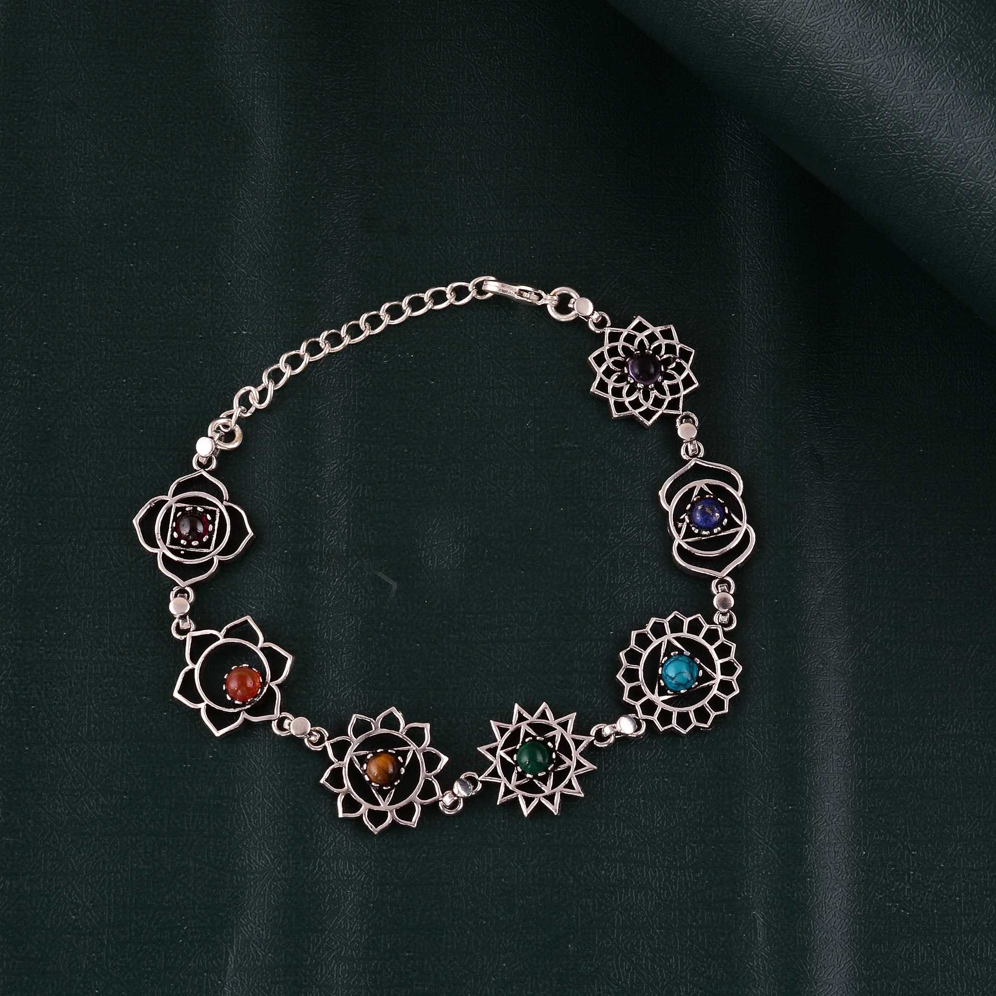 YEESIA Bracciale 7 Chakra In Argento Sterling 925 Con Zirconi Colorati - Bracciale Yoga A Cuore, Regalo Natale Per Donna, Amica, Fidanzata, Lunghezza 7+2 Pollici