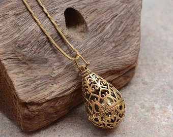 Collar con medallón y cascabel: Bola de latón con sonido de campanilla, regalo de maternidad