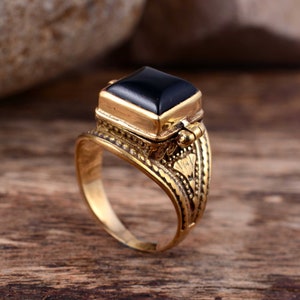 Black Onyx Poison Ring, Compartment Ring, Poisoner Ring, Secret Box Ring, Vintage Poison Ring, Gold Plated Ring, Gift For Her, Gemstone Ring