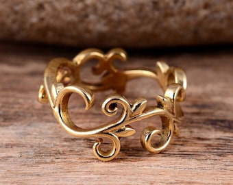 Anillo de latón con hoja de oro: joyería natural hecha a mano