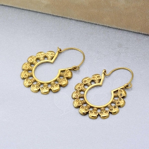 Skull Hoop Earrings, Hoop Earrings, Multi Skull Earrings, Gothic Hoops, Gothic Jewelry, Women Hoops, Skull Earrings, Skull Hoops