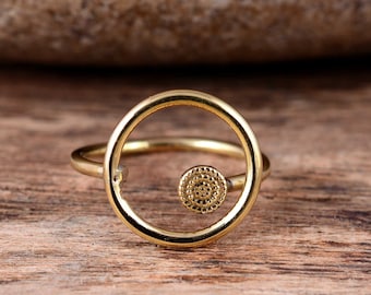 Anillo de círculo abierto de latón: anillo bohemio minimalista Karma