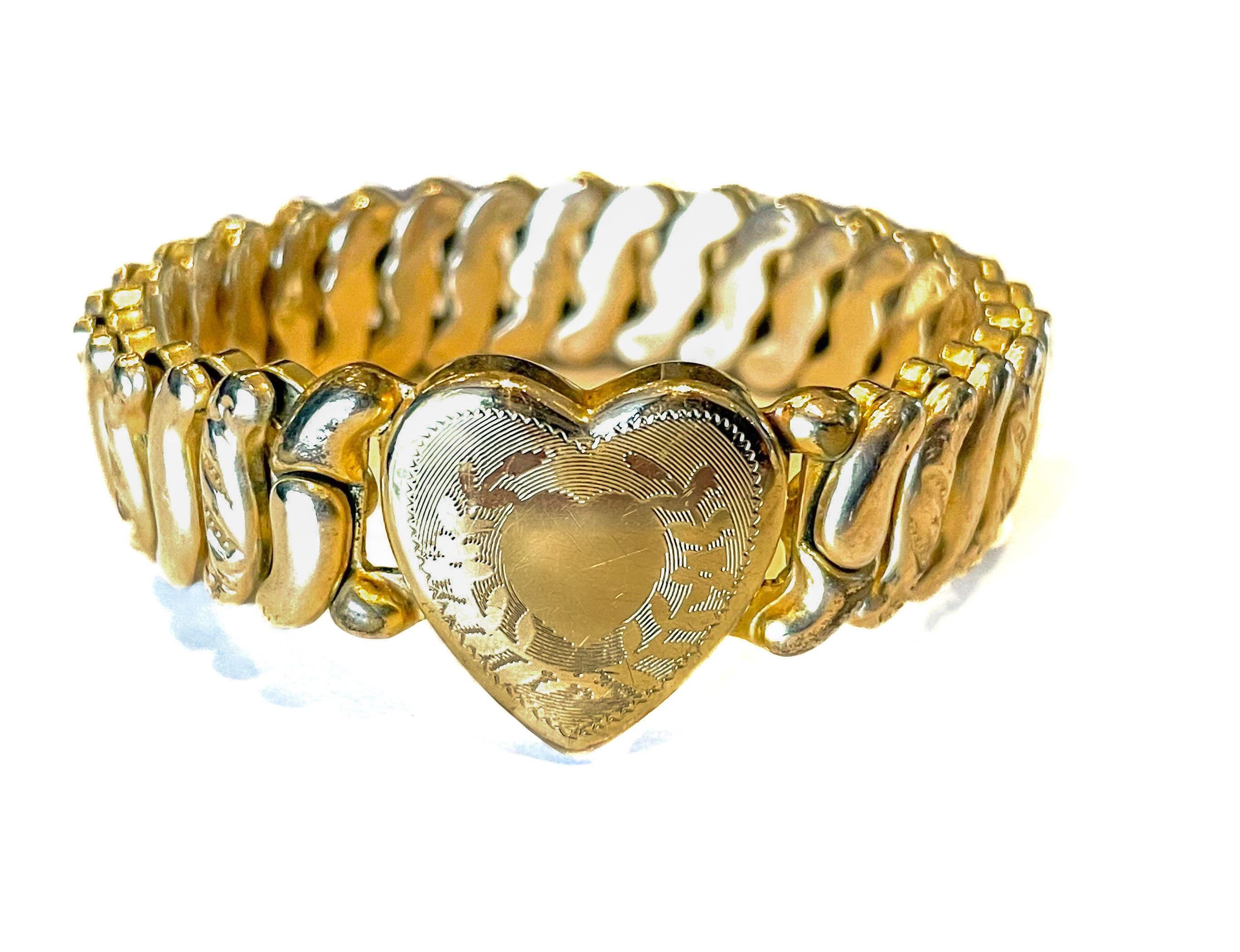 スウィートハートブレスレット　ロケットタイプ Sweetheart bracelet - Etsy 日本