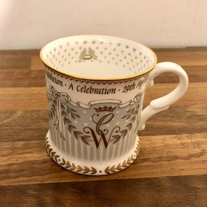Official Royal Collection Bone China Tankard Mug Prince William & Catherine Wedding 22k Gold