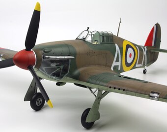 Built Hurricane Mk. I &quot;Battle of Britain&quot; model aircraft in museum quality in large scale 1/24