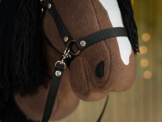Hobby Horse Stabpferd A3 Bai Braun - Komplettset Mit Zubehör Für Kinder Ab 5 Jahren