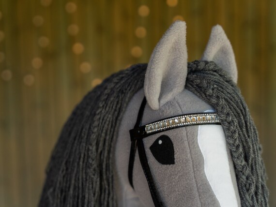 ★YESEYESEE★ YES Hobby Horse Tee Grey YS251TTSST03GRE Y.E.S Hobby Horse Tee – Seek Indonesia