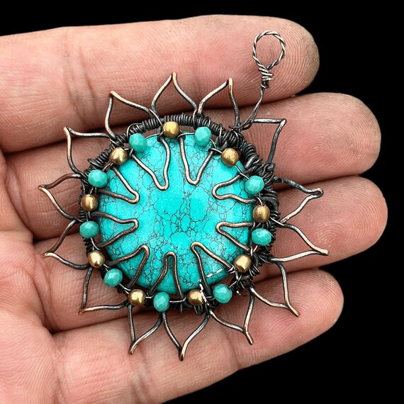 蓮の銅線で巻かれたペンダント：手作りの宝石ジュエリー - Etsy 日本
