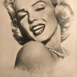 Marilyn Monroe - Carte postale glamour - Hollywood Glamour - Marilyn Monroe - Editions Paris International Photograph