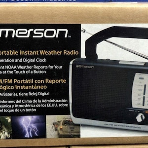 Emerson RP6251 AM/FM Portable Instant Weather Clock Radio image 1