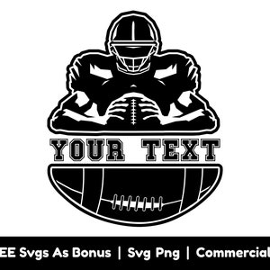 File Png Svg con testo personalizzato per pallone da calcio e giocatore, Sport Svg, Football americano Svg, Giocatore di football e mezza palla Svg, Tifoso di calcio Svg